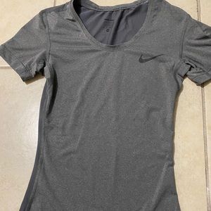 Nike pro tee